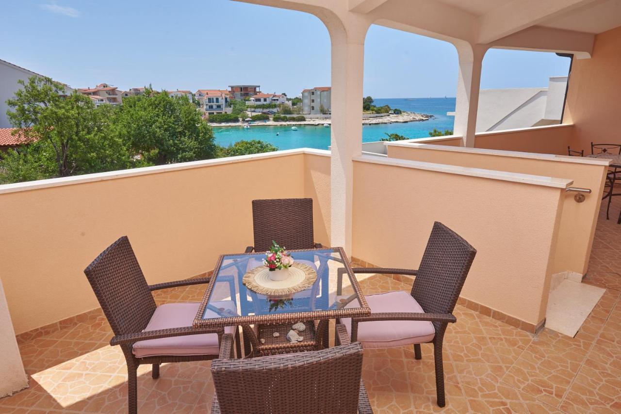 Apartments Lumi Rogoznica  Dış mekan fotoğraf